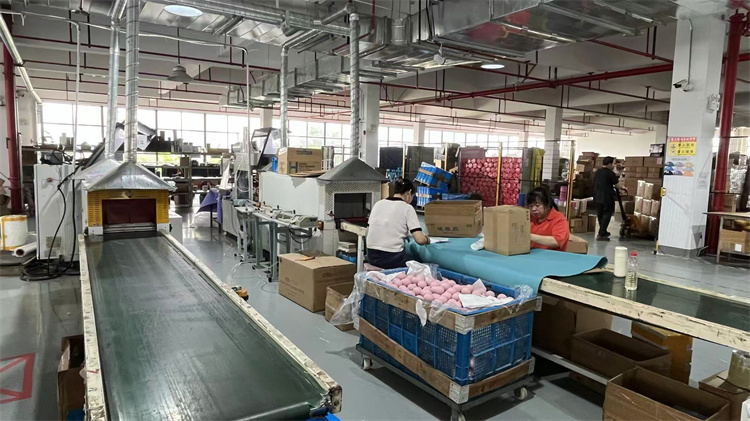 Packing finished fitness products for export